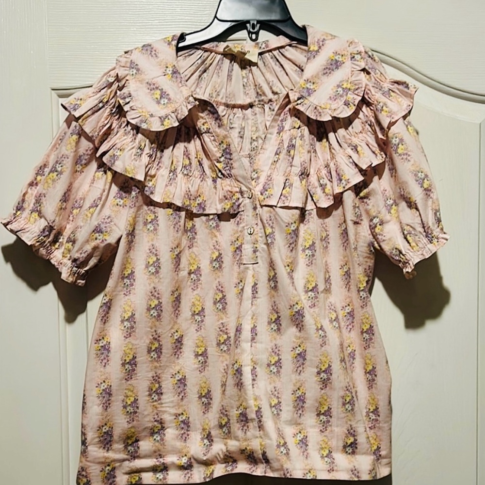 Umgee Pink Floral Top with Ruffles-Size Large